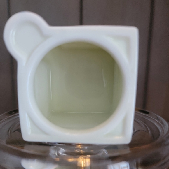 Lenox Vintage 1994 Canterbury Crossing Nutmeg Spice Jar - Picture 6 of 6